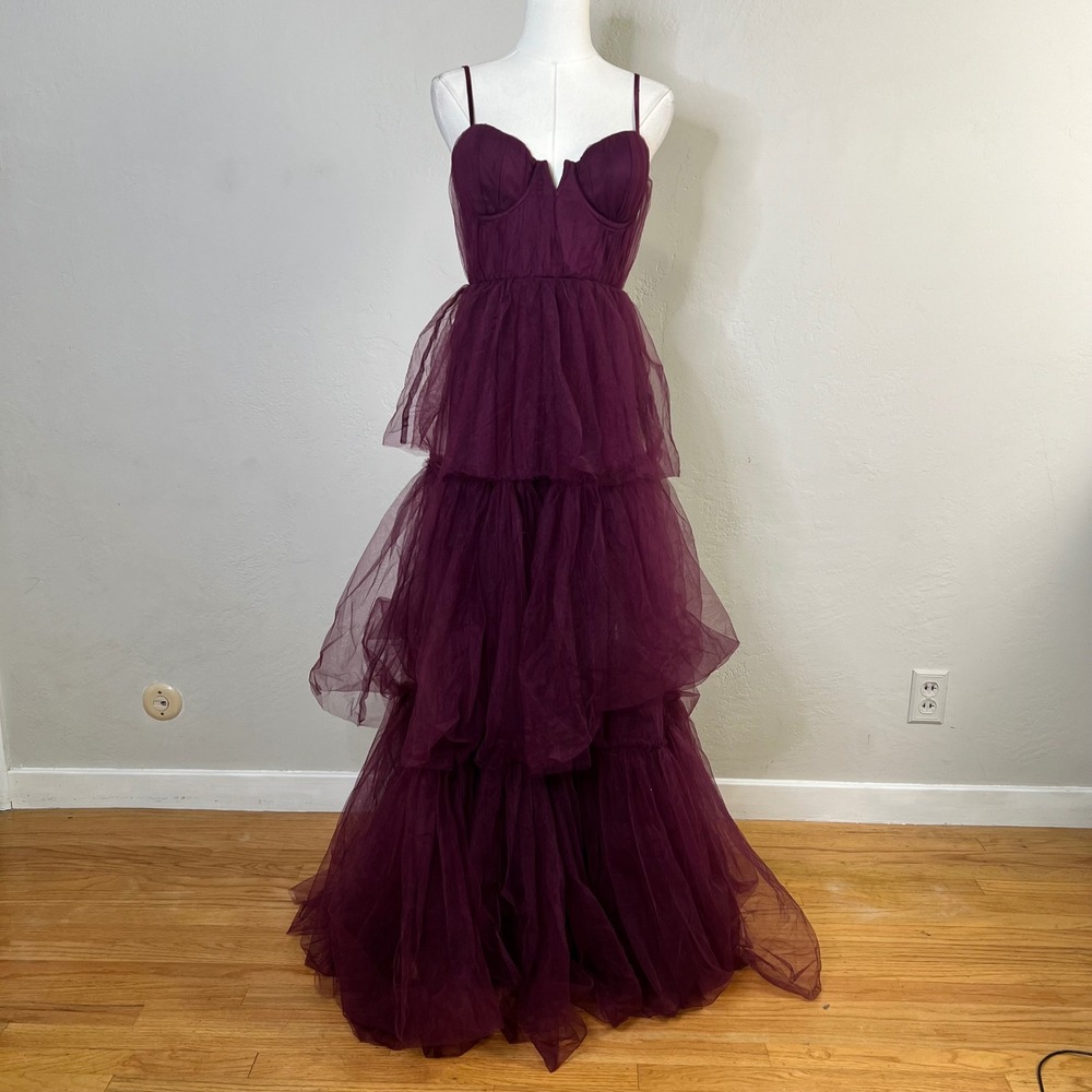 Lulus Gown Size Small Plum Purple Tulle Tiered Bustier Sweetheart Maxi Dress
